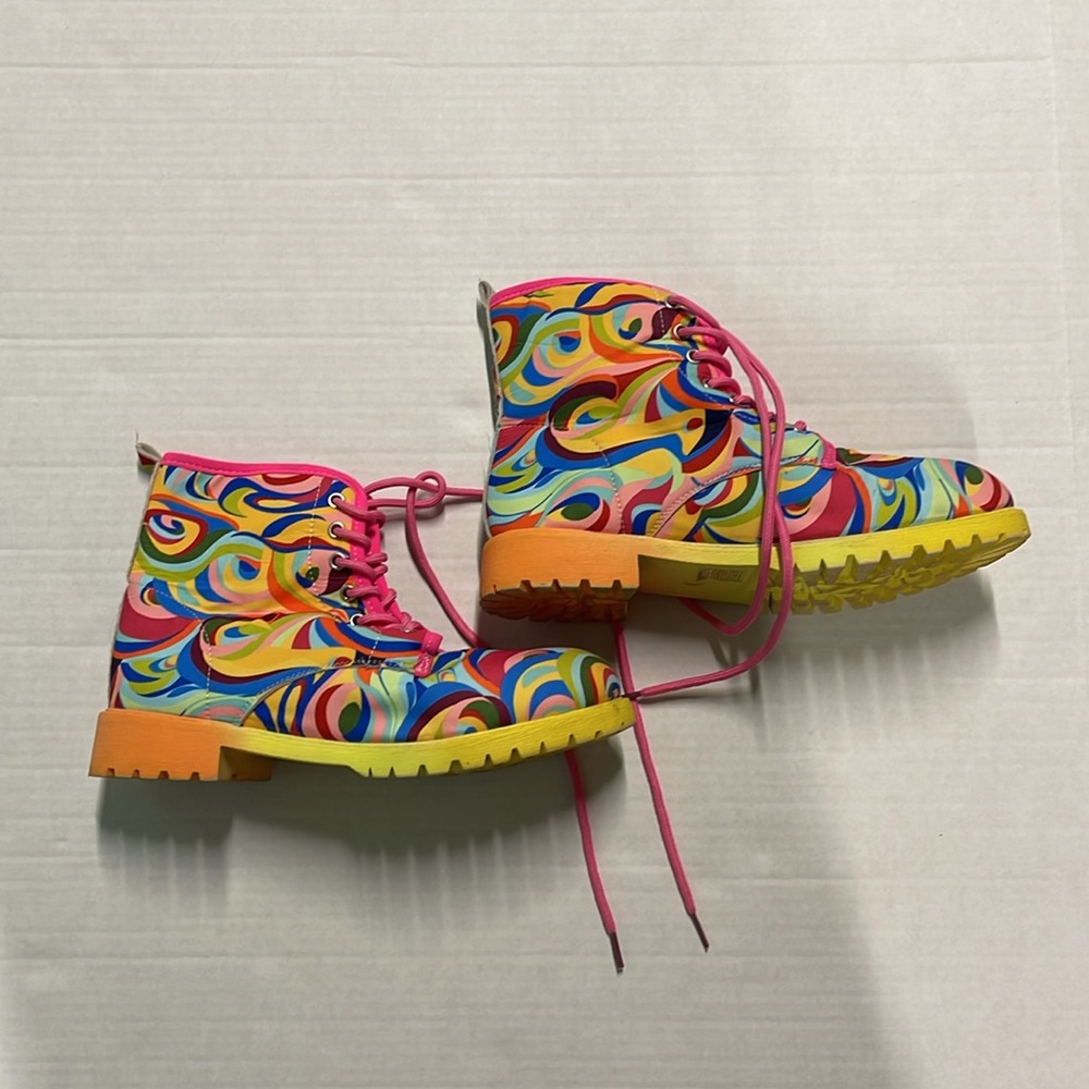 Colorful boots - Picture 2 of 2